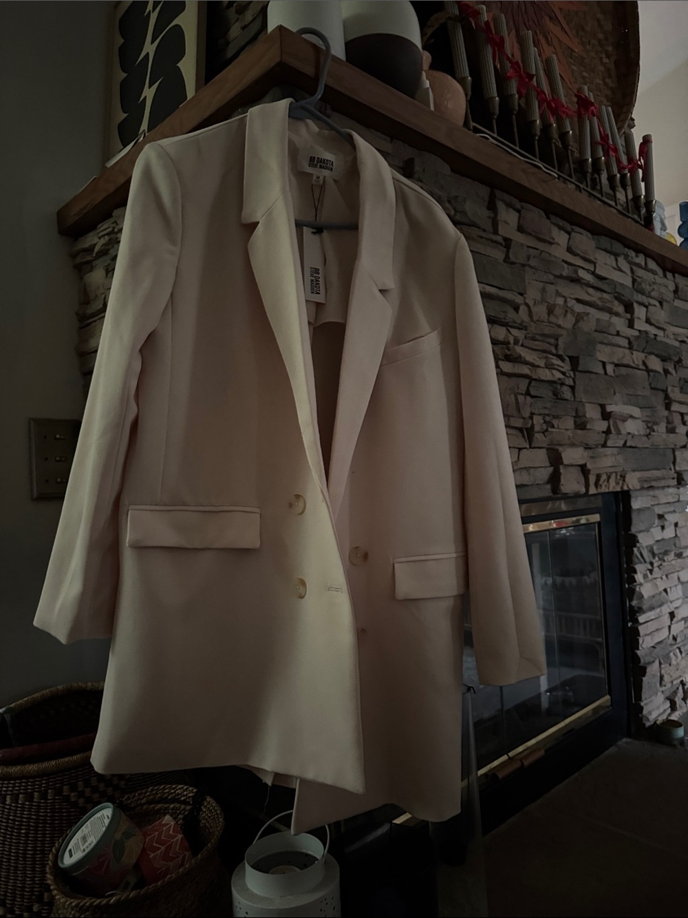 BB Dakota Cream Double-Breasted Notch Lapel Blazer
